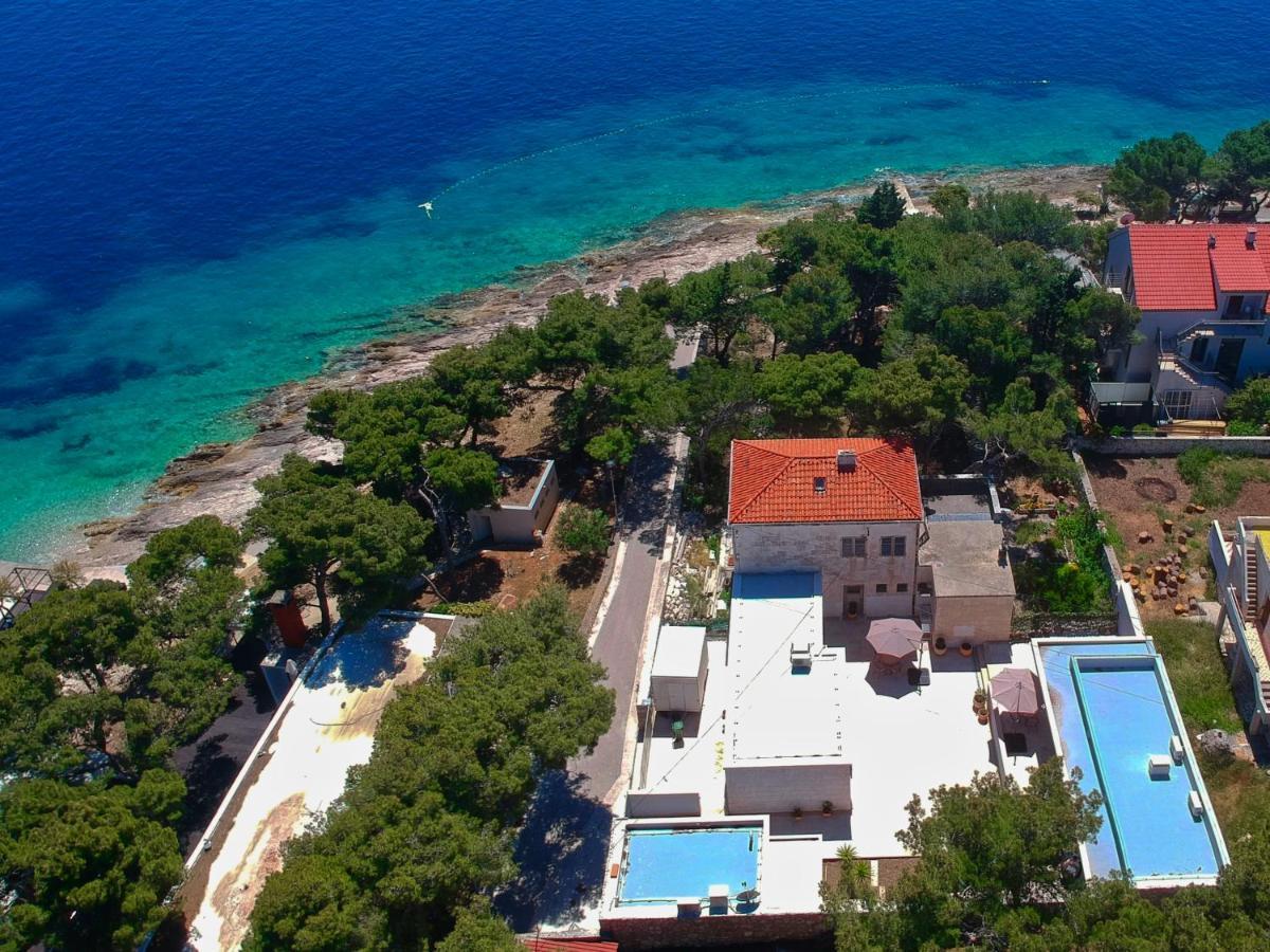 Beach Residences Caroline Хвар Экстерьер фото
